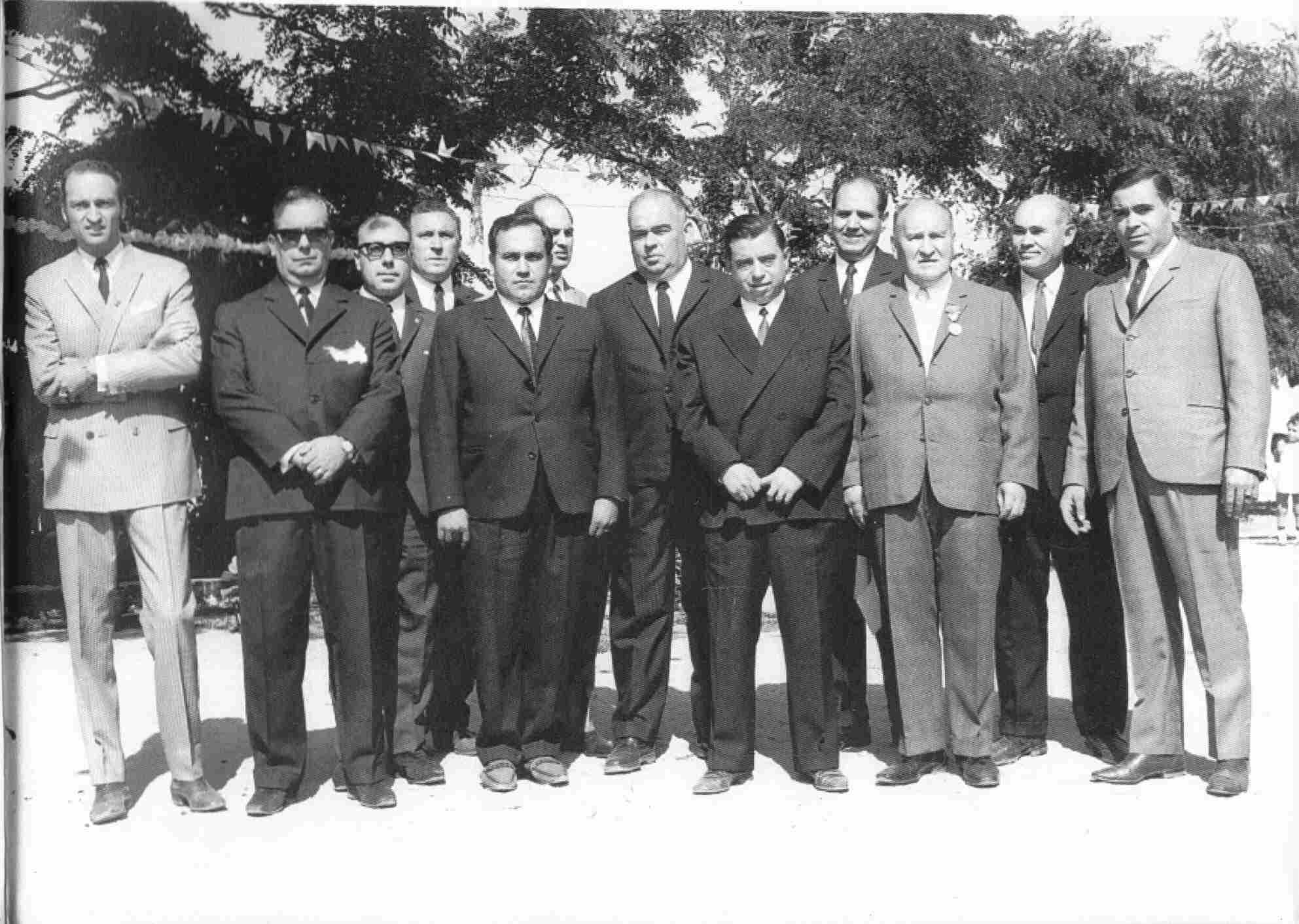 Dirigentes da Comissão de Melhoramentos, em Agosto de 1968