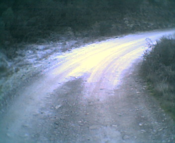 Geada na curva da estrada da Fonte do Vale vista de este para oeste na tarde de Quinta-feira, 15 de Dezembro de 2005