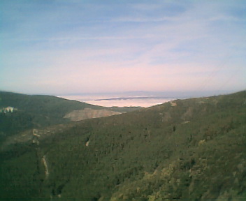 Nevoeiro a partir do Outeiro no Monte Frio no Domingo, 12 de Março de 2006