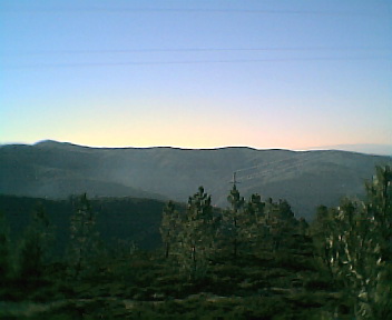 Paisagem a partir do pico do Monte Frio (geogr.) vista de oeste para este no Sábado, 10 de Dezembro de 2005