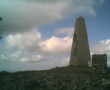 Pico de São Pedro do Açor visto de oeste para este na Segunda-feira, 22 de Maio de 2006
