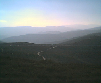 Paisagem a partir do pico da Picota vista de este para oeste na Terça-feira, 13 de Dezembro de 2005