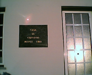 Placa da Casa da Comissão de Melhoramentos de Monte Frio na 6ªfeira, 31 de Dezembro de 2004