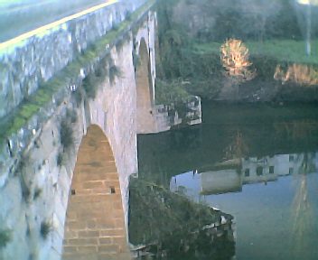 Rio Alva junto  ponte romana em Cja na Sexta-feira, 9 de Dezembro de 2005